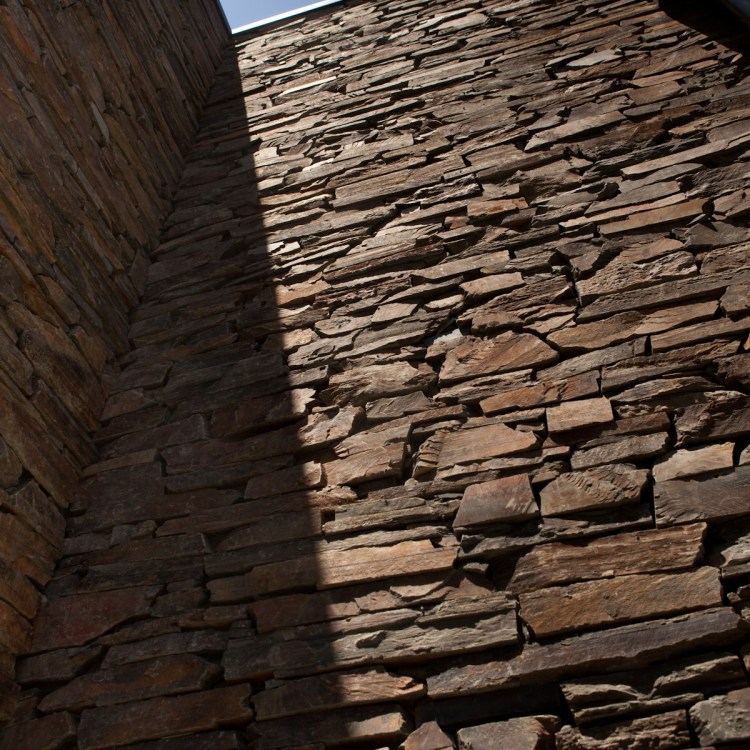 Fife Stone Random Cladding